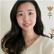 Friendly, patient English teacher with six years’ experience. Lessons aimed at learners seeking confidence and fluency.